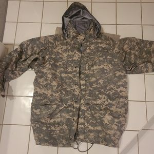 Men's Military digital camouflage cold weather parka XL